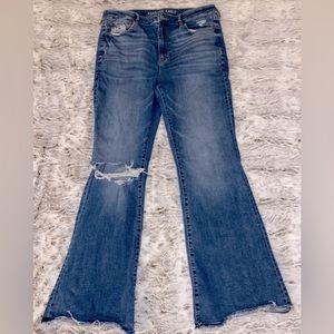 Bootcut American Eagle Jeans